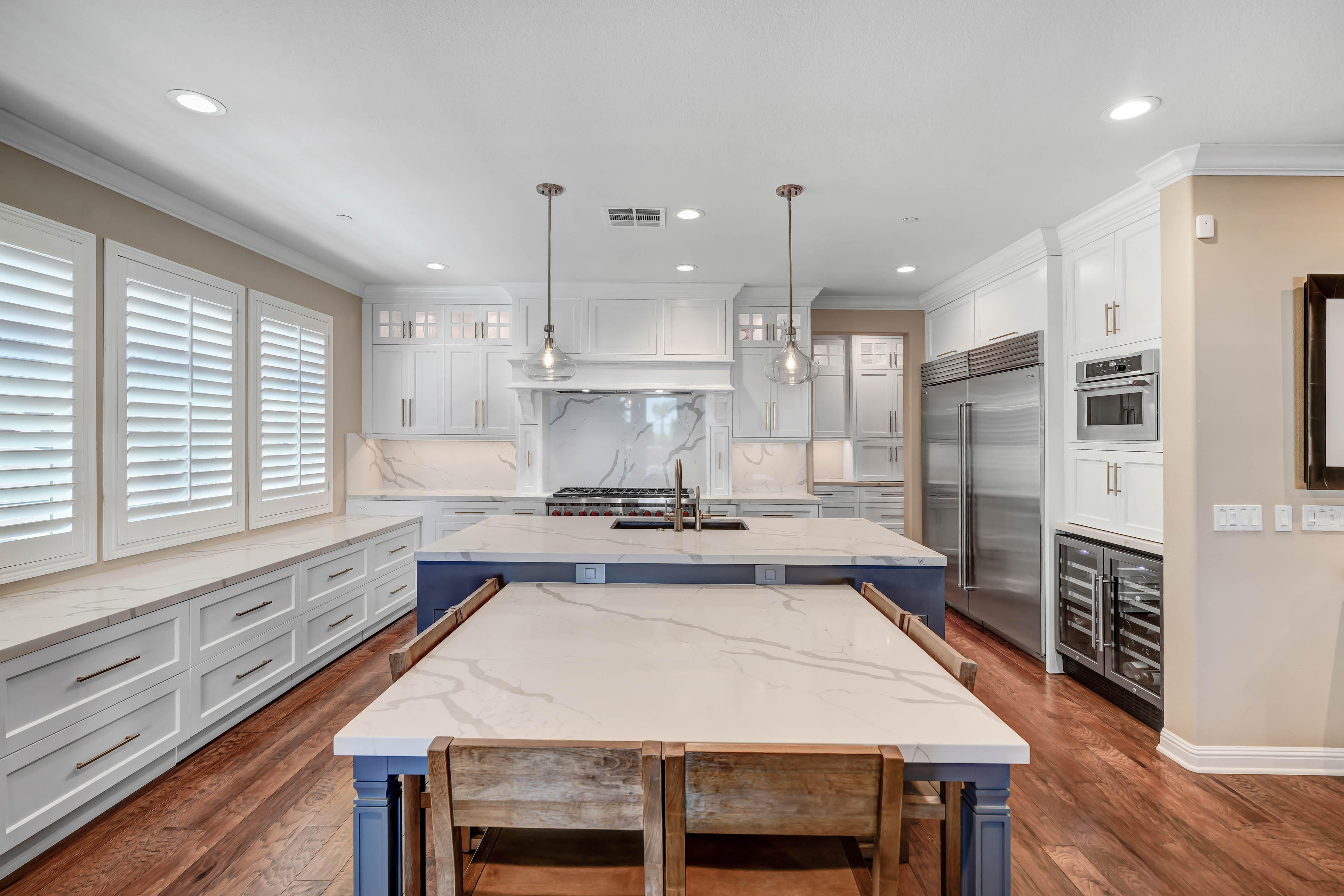 Quartz Kitchen Countertops and Backsplash  – Upland, CA